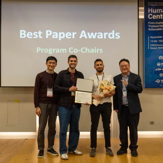 We receive the best paper award at the HCAI Workshop - ACM CIKM 2025